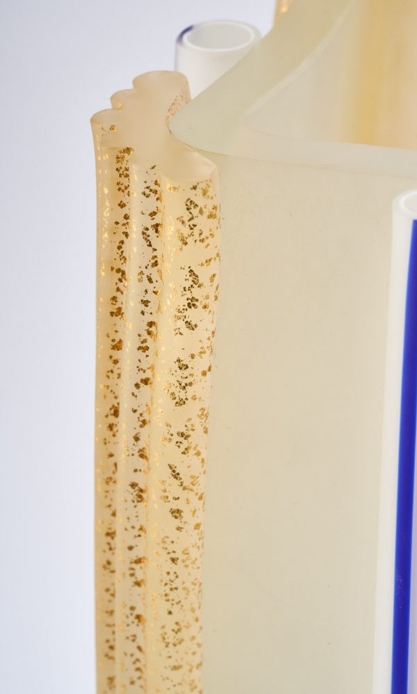 213/1097 Vase mit Volutenfüßen, wohl Murano um 1990 – Bild 6