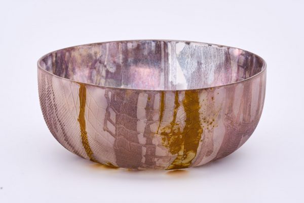 31/2203: Studioglas Schale mit Prägedekor, wohl um 1980 – Bild 3