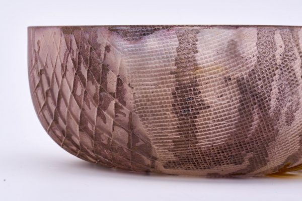 31/2203: Studioglas Schale mit Prägedekor, wohl um 1980 – Bild 5