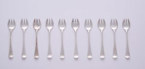 31/2258: Satz von 10 Austerngabeln, London 1903