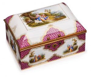 Schatulle mit Watteau-Szenen, wohl England 19. Jh.