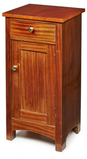 Nachtschränkchen um 1900, Mahagoni