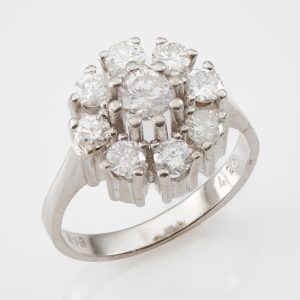 29/49 Blumenförm. Brillant-Ring