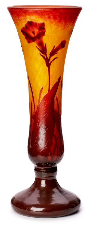 Kelchvase mit Blütendekor, Daum Nancy um 1915.