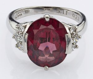 29/83 Platin-Granat-Ring