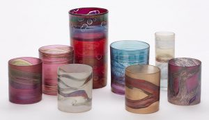 Lot 204/1111: Studioglas Isgard Moje-Wohlgemuth und Heiner Düsterhaus, Konvolut versch. kl. Vasen, dat. 1972 - 1988