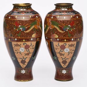 Paar kl. Cloisonné-Vasen, Japan um 1900