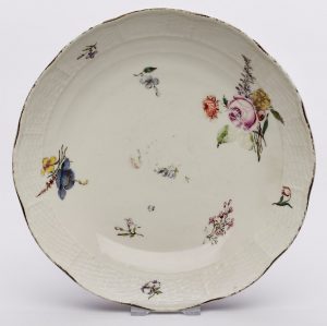 Lot 28/104 Runde Schale, Meissen um 1750