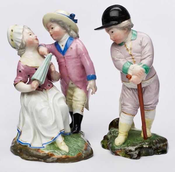 30/2113 Satz von 2 Figuren "Elegantes Paar" und "Reitknabe", Höchst um 1760.