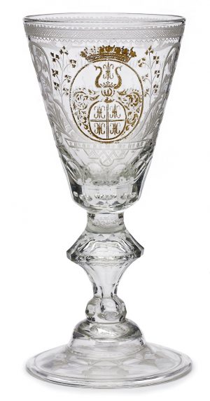 31/2226: Pokalglas mit Wappenkartusche, Barock, dat. 1746