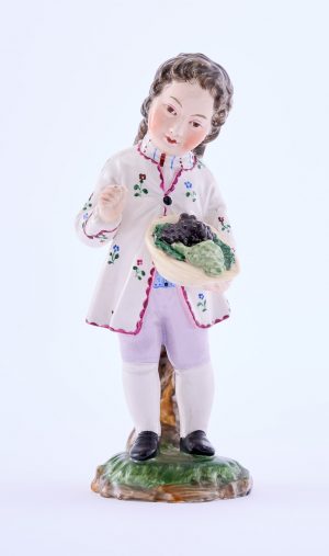 Knabe mit Weintrauben-gefülltem Hut, Höchst Damm wohl 19. Jh.