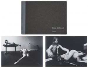 210/175 Mappe mit 6 s/w - Fotografien  Karin Székessy "Mädchen wie Stillleben"