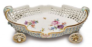 210/718 Wagen als Tafelaufsatz