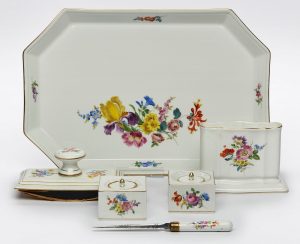 211/658 Schreibtisch-Set, Meissen 1969