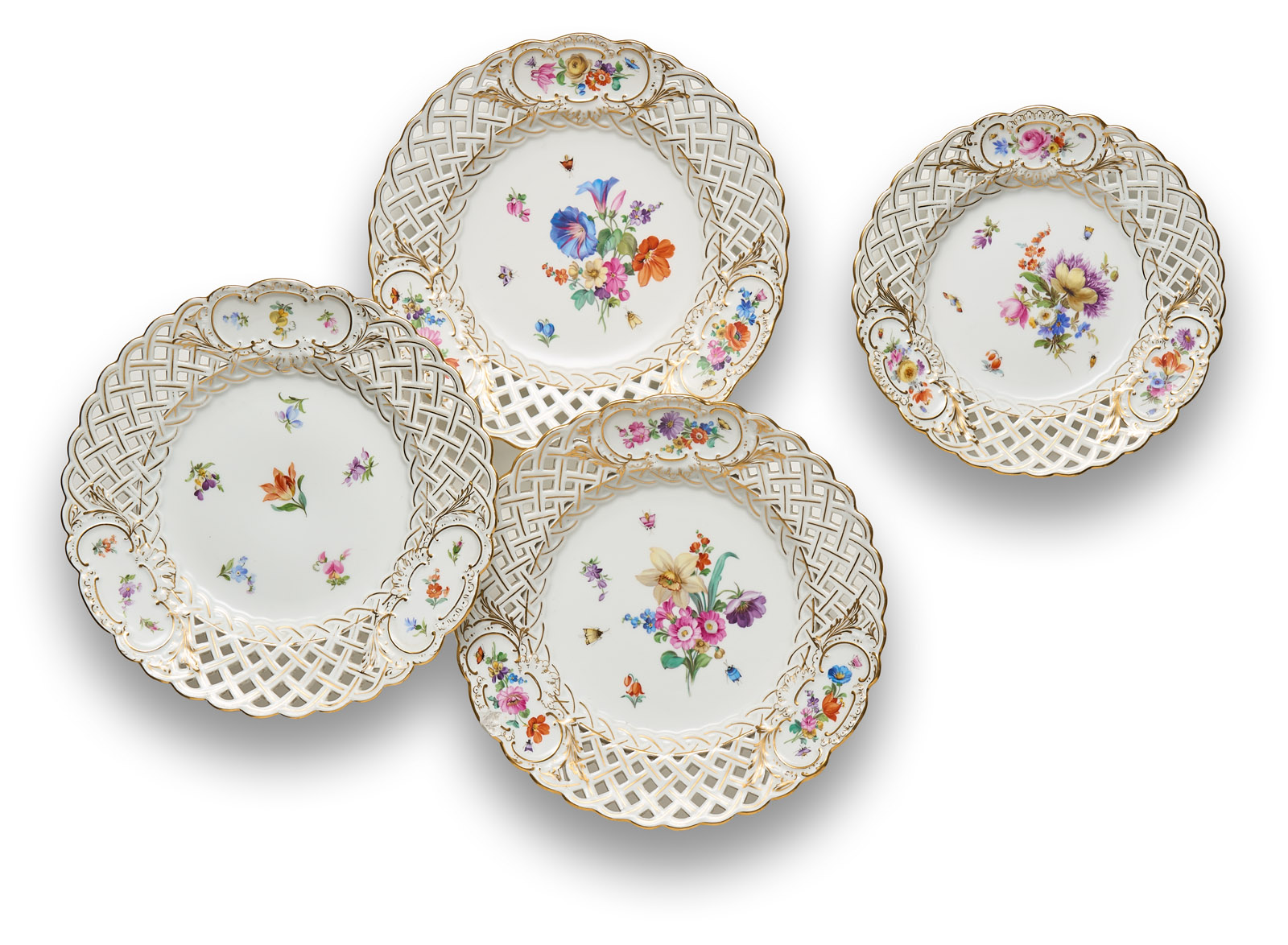 213/697: Konvolut von 4 versch. Durchbruchtellern, Meissen um 1880 - um 1910