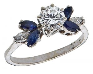 213/972: Brillant-Saphir-Ring