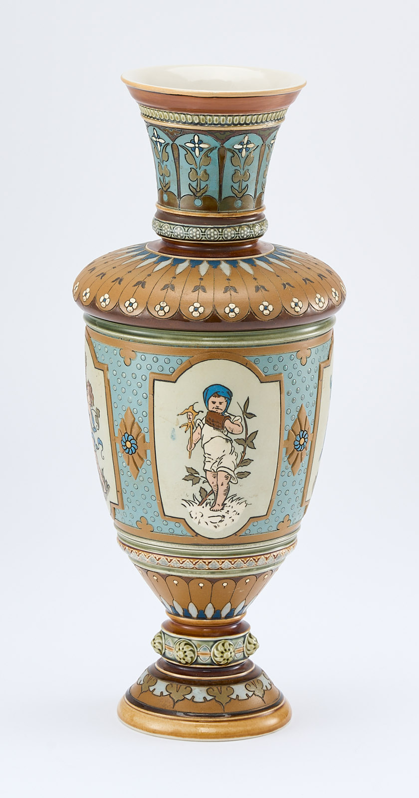 213/687: 3-tlg. Vasen-Garnitur "Jahreszeiten", Historismus, Villeroy & Boch um 1900 – Bild 5