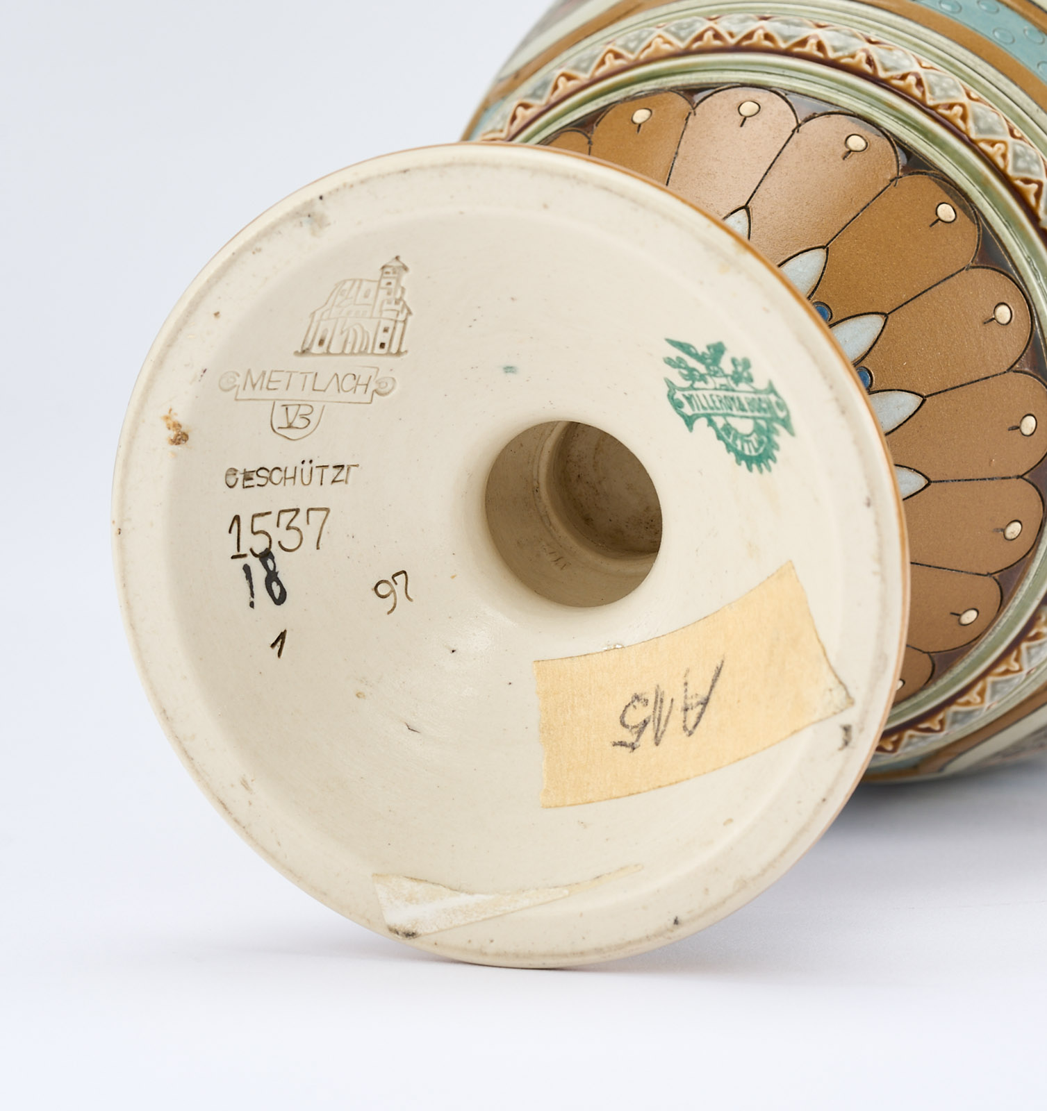 213/687: 3-tlg. Vasen-Garnitur "Jahreszeiten", Historismus, Villeroy & Boch um 1900 – Bild 8