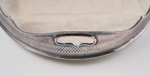 31/2281: Satz von 2 gr. Gläsertabletts, 20. Jh. – Bild 2
