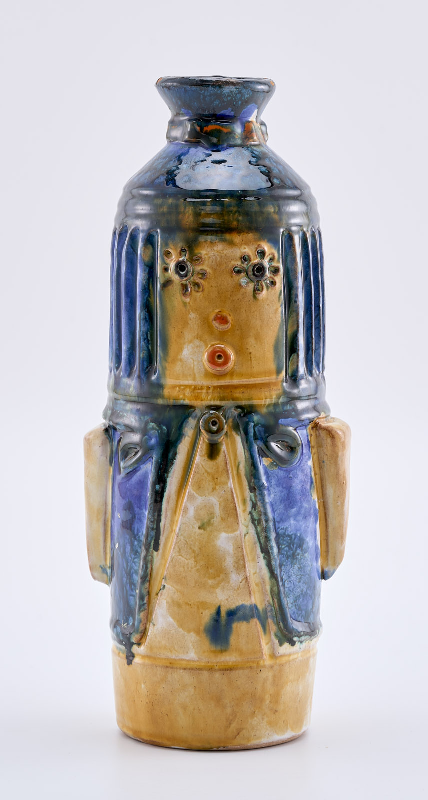 215/467: Vase "Figur", wohl Ungarn um 1960