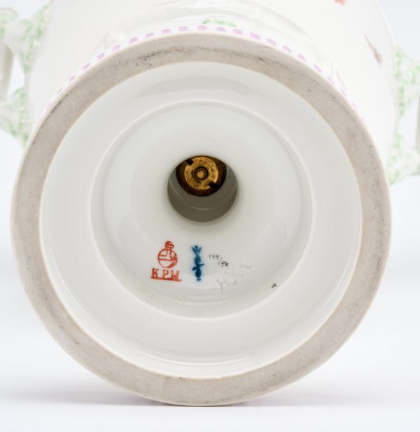 214/594 Weimar-Vase, KPM Berlin Mitte 20. Jh. – Bild 2