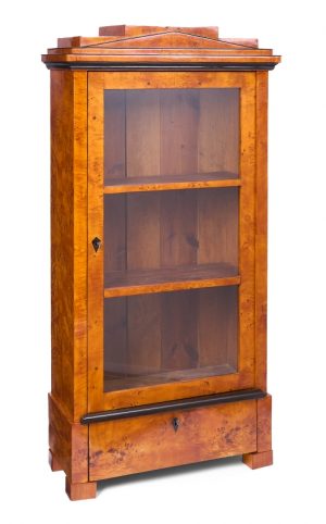 213/594 Biedermeier-Vitrine, süddt. 1. Hälfte 19. Jh.