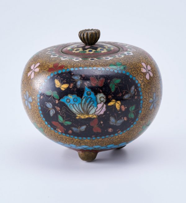 213/1187 Kl. Cloisonné-Dose, China wohl Anf. 20. Jh. – Bild 3
