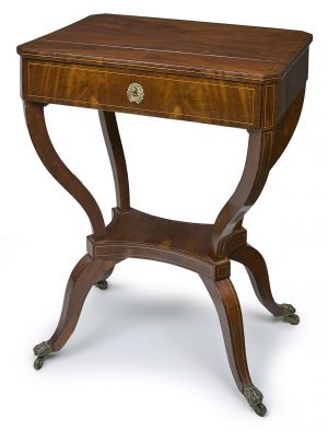 215/418: Biedermeier-Nähtisch, norddt. um 1825.