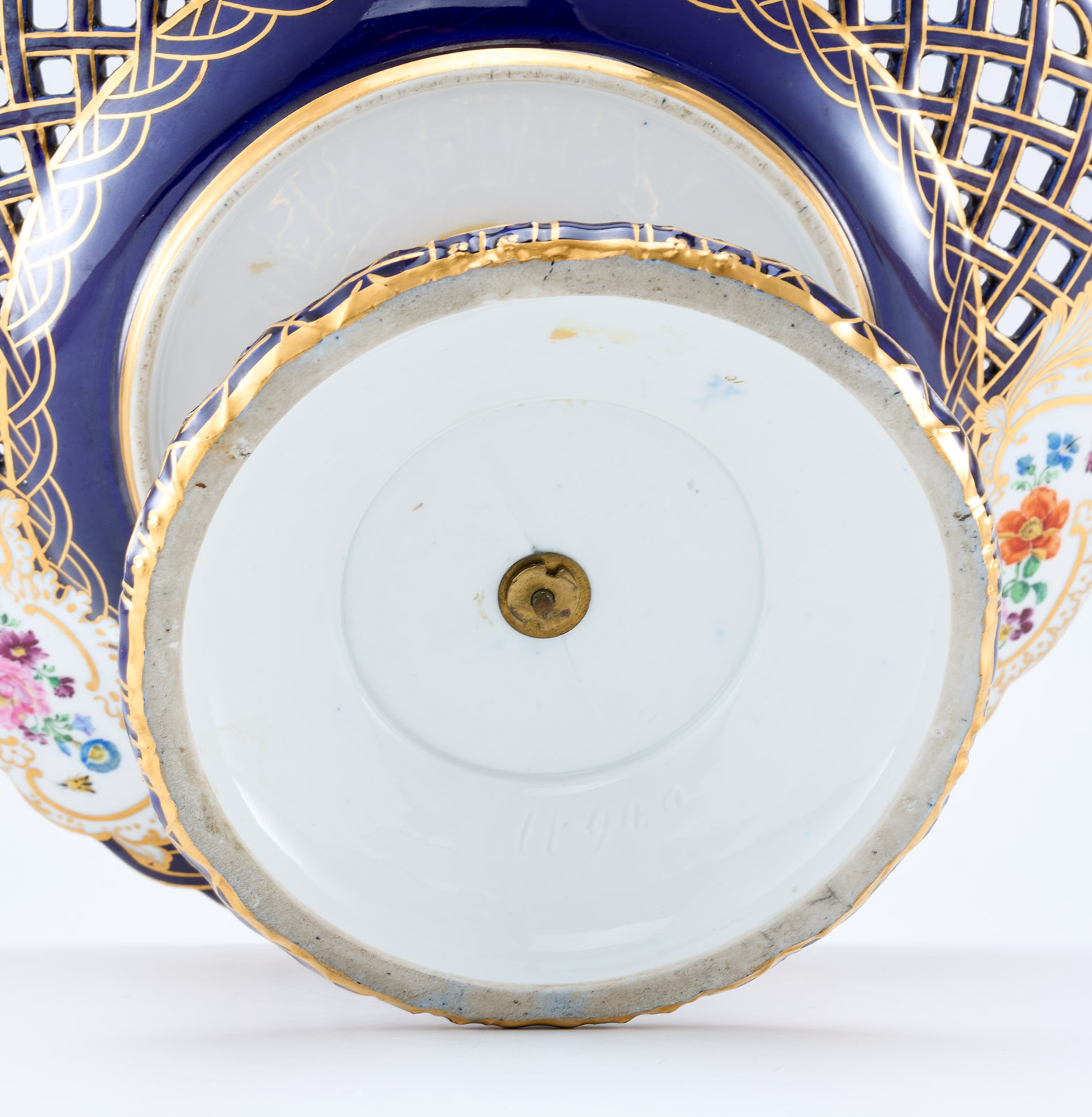 216/364 Tafelaufsatz, Meissen um 1860. – Bild 3