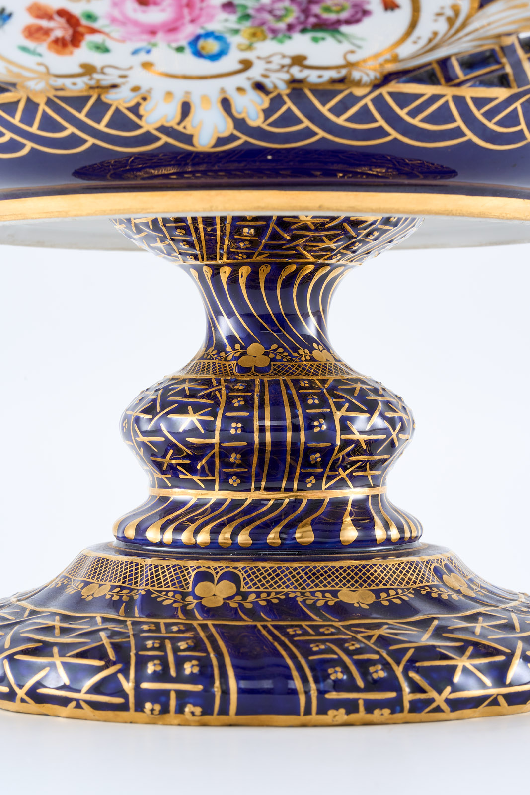 216/364 Tafelaufsatz, Meissen um 1860. – Bild 6