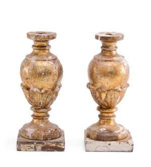 214/352 Paar Ziervasen, wohl 18. Jh.