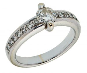 214/798 Brillant-Ring