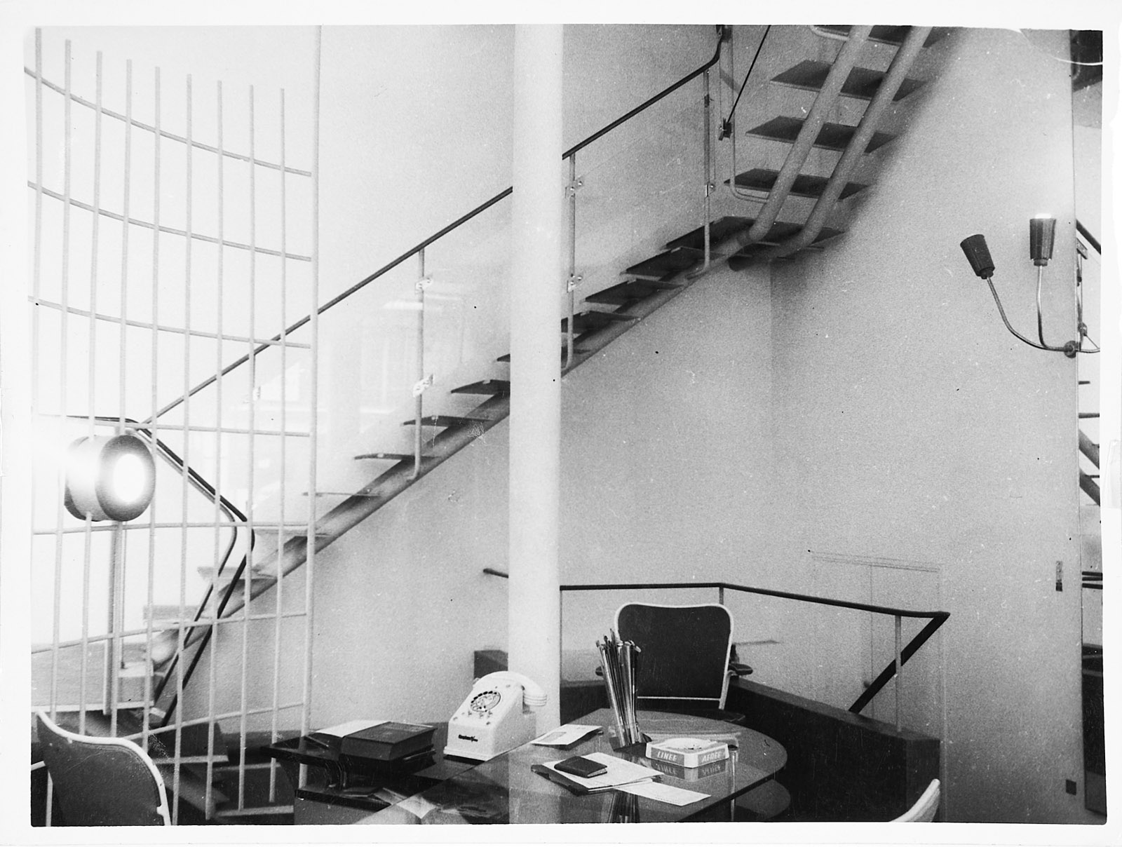 214/94 Konvolut von ca. 61 s/w- Fotografien – Bild 7