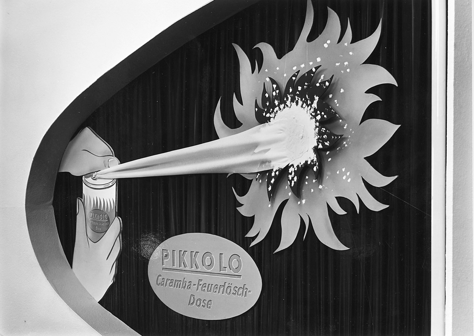 214/97 Konvolut von ca. 82 s/w- und Farbfotografien – Bild 8