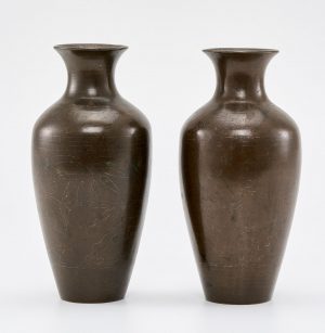 214/943 Paar kl. Vasen, China wohl 19. Jh.