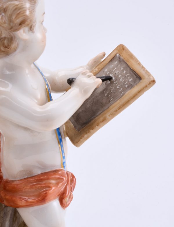 214/655 Puttengruppe "Allegorie der schönen Künste", Meissen um 1890 – Bild 6