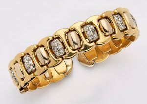 214/820 Gold-Armspange m. Brillanten