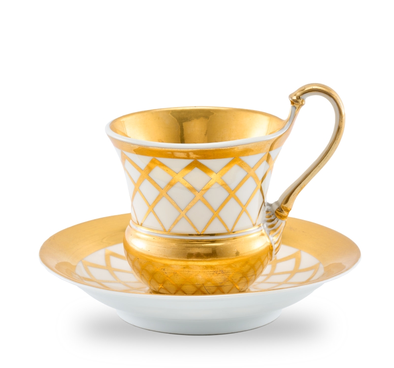 215/538: Tasse mit UT, Biedermeier, KPM Berlin um 1830