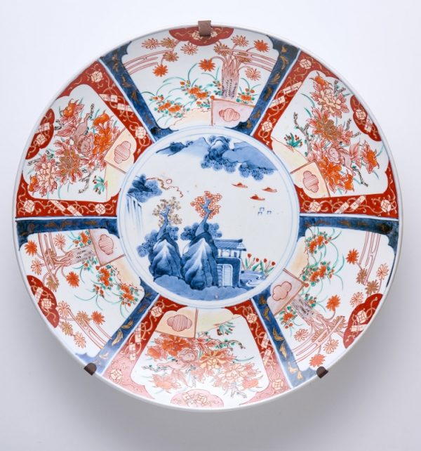 215/906 Gr. Imari-Platte, China wohl 19. Jh.