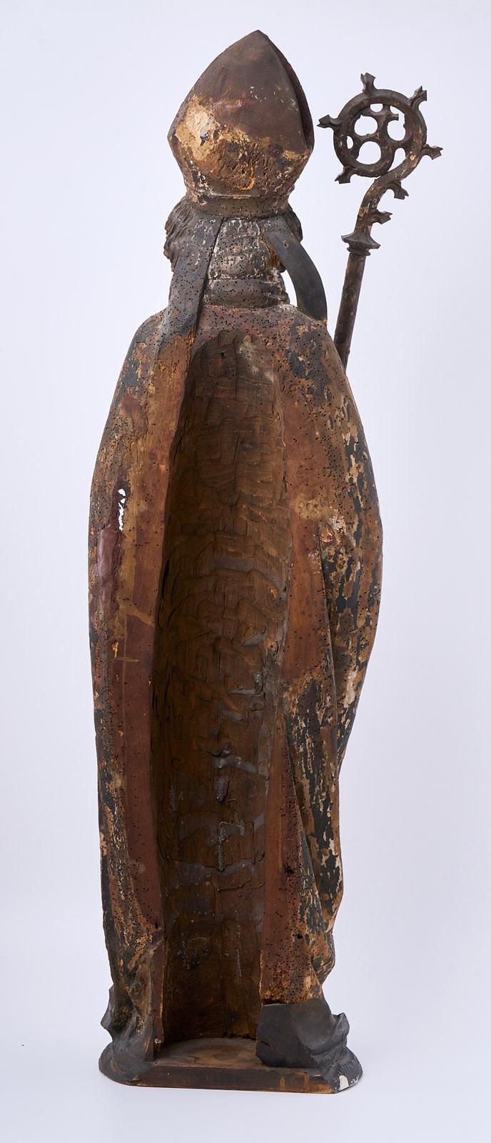 215/330 Heiligenfigur "Bischof", spätgotisch, wohl süddeutsch 17. Jh. – Bild 6
