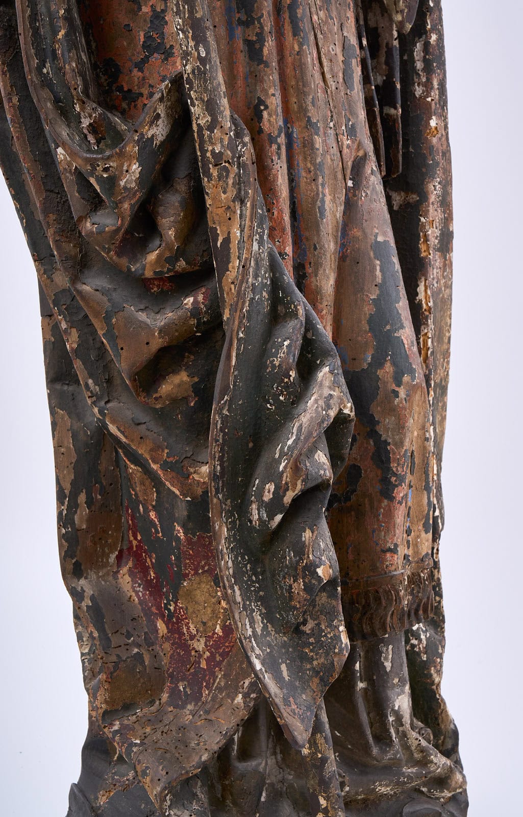 215/330 Heiligenfigur "Bischof", spätgotisch, wohl süddeutsch 17. Jh. – Bild 3