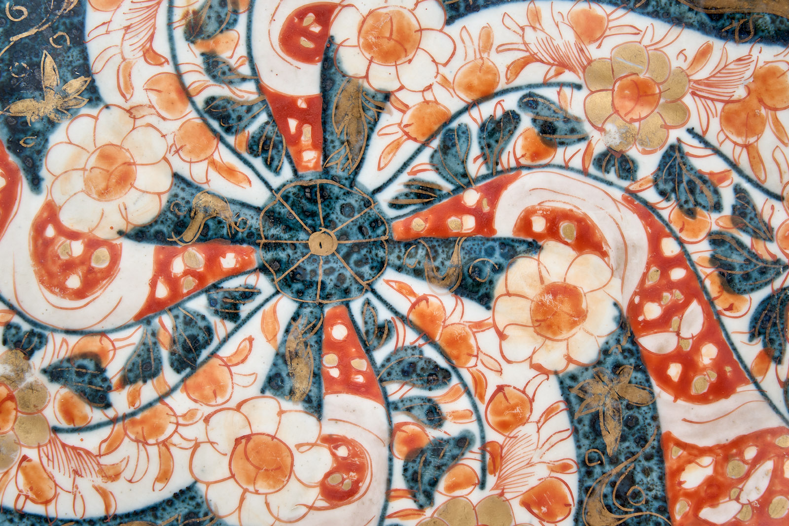 216/264 Imari-Platte, wohl Japan um 1900. – Bild 2