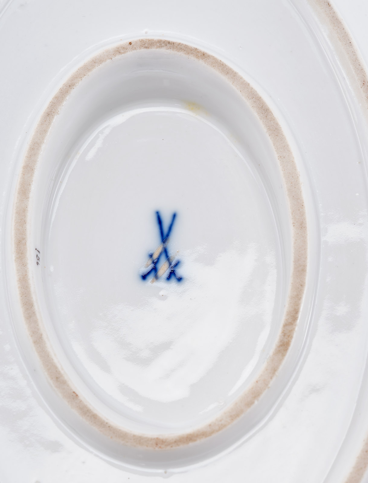 216/482 Kl. Terrine, Meissen um 1900. – Bild 3