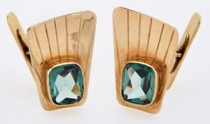 216/832 Paar gr. Manschettenknöpfe m. Spinellen