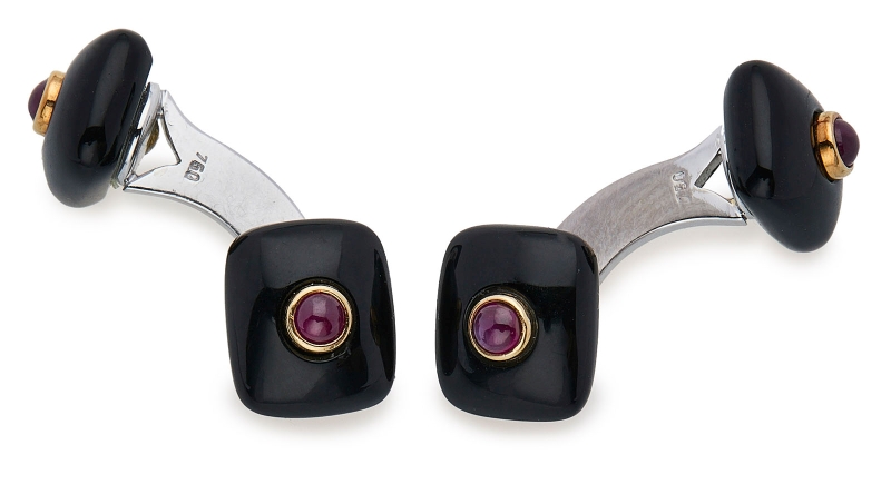 216/843 Paar Manschettenknöpfe m. Onyxen u. Spinellen