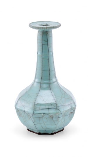 216/257 Enghalsvase, China wohl 19. Jh.