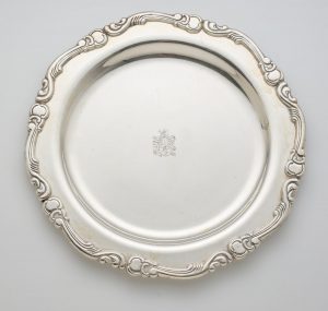 216/631 Runde Platte, Barock-Stil, Kolumbien Ende 20. Jh.