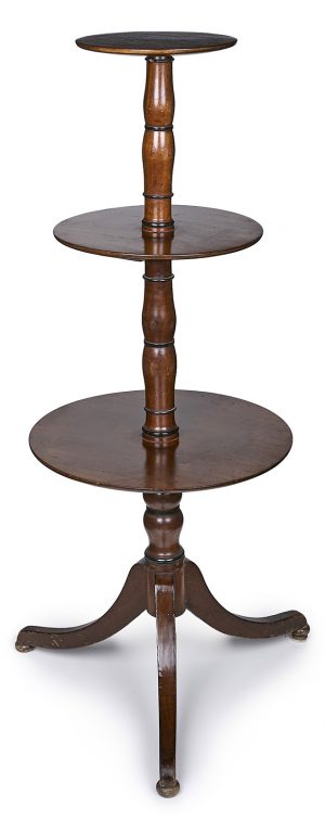 218/571 Gr. Etagere, Edwardian, England um 1910