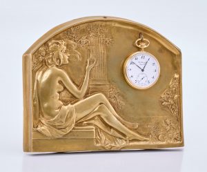 218/443 Bronze-Relief als Taschenuhren-Halter, Jugendstil, Wien um 1900