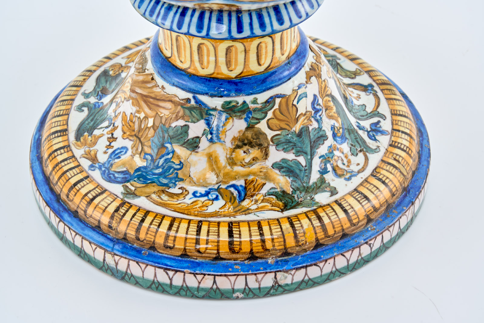 218/748 Gr. Kratervase, Renaissance-Stil, Urbino wohl 19. Jh. – Bild 6